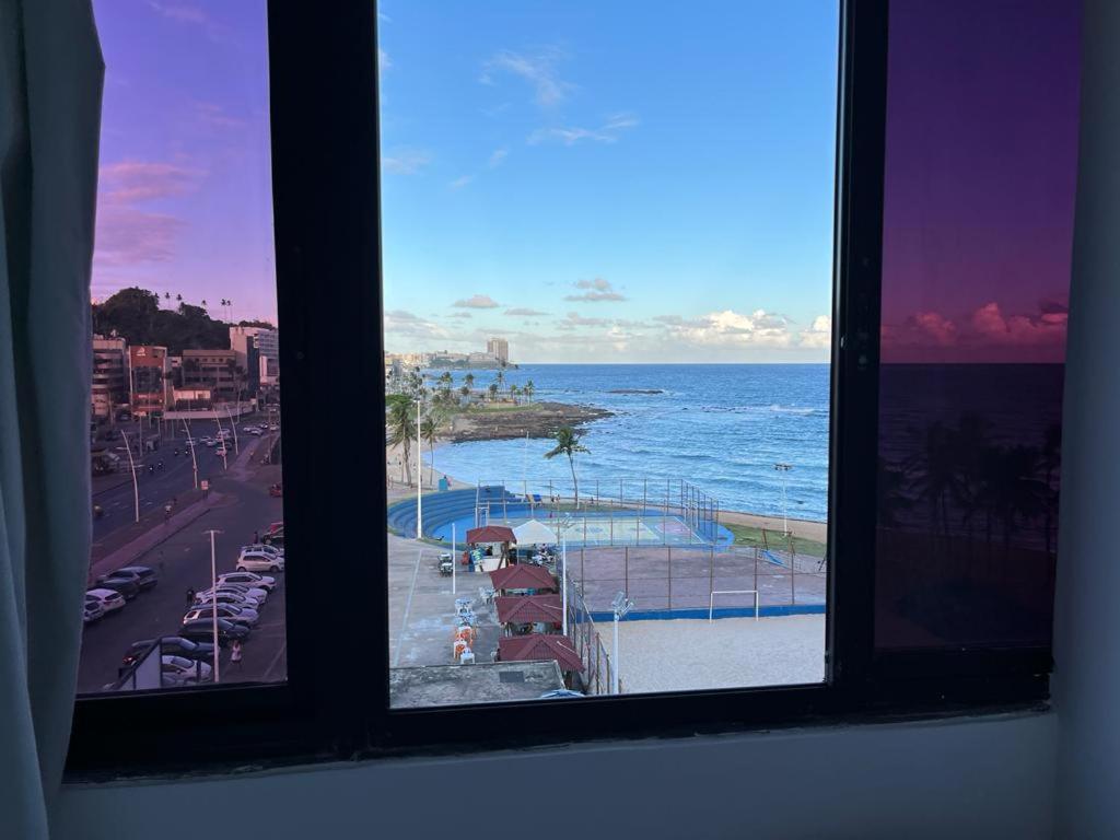 Apartamento Maravilhoso 3 Quartos Vista Mar Ondina *